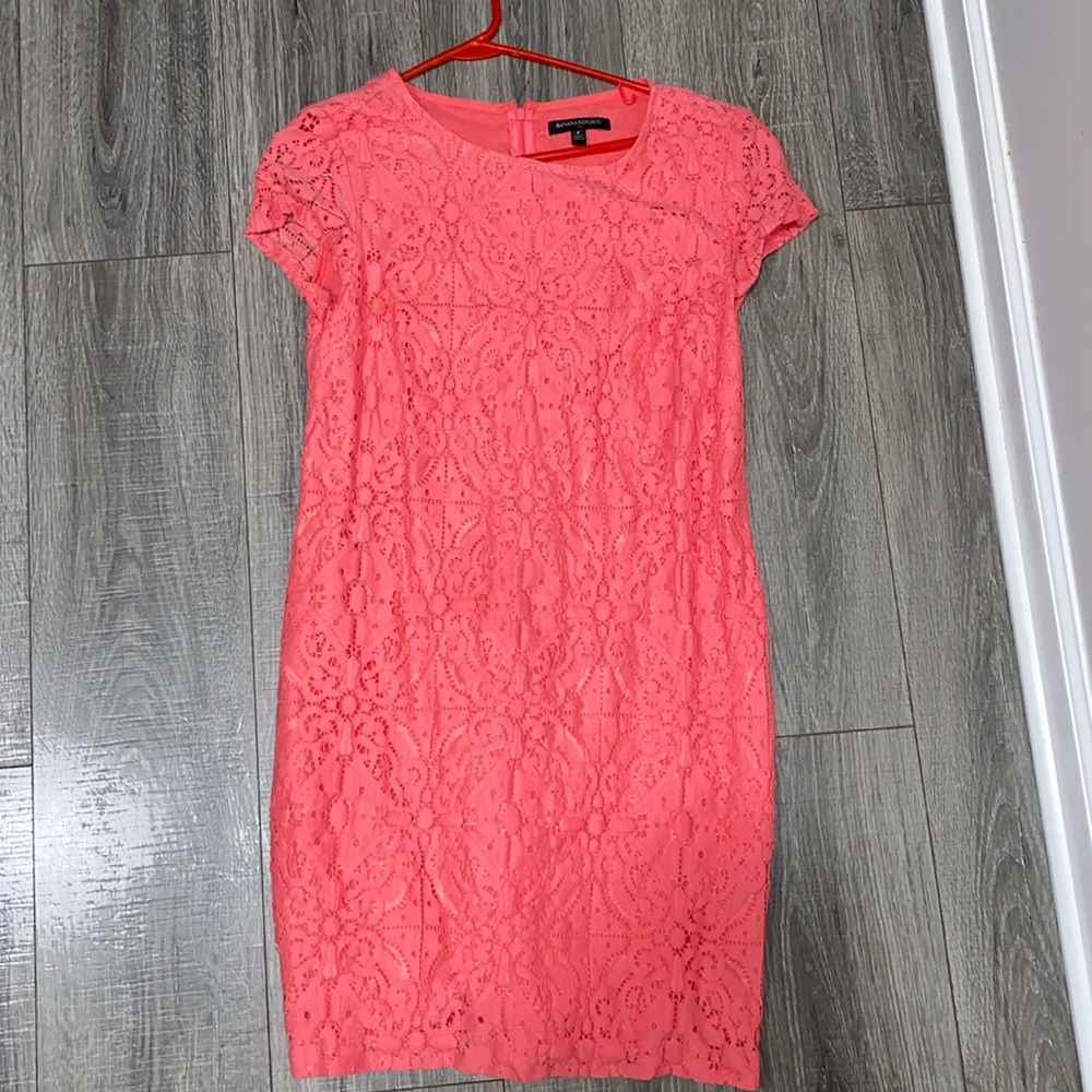 Peach/Pink lacy dress